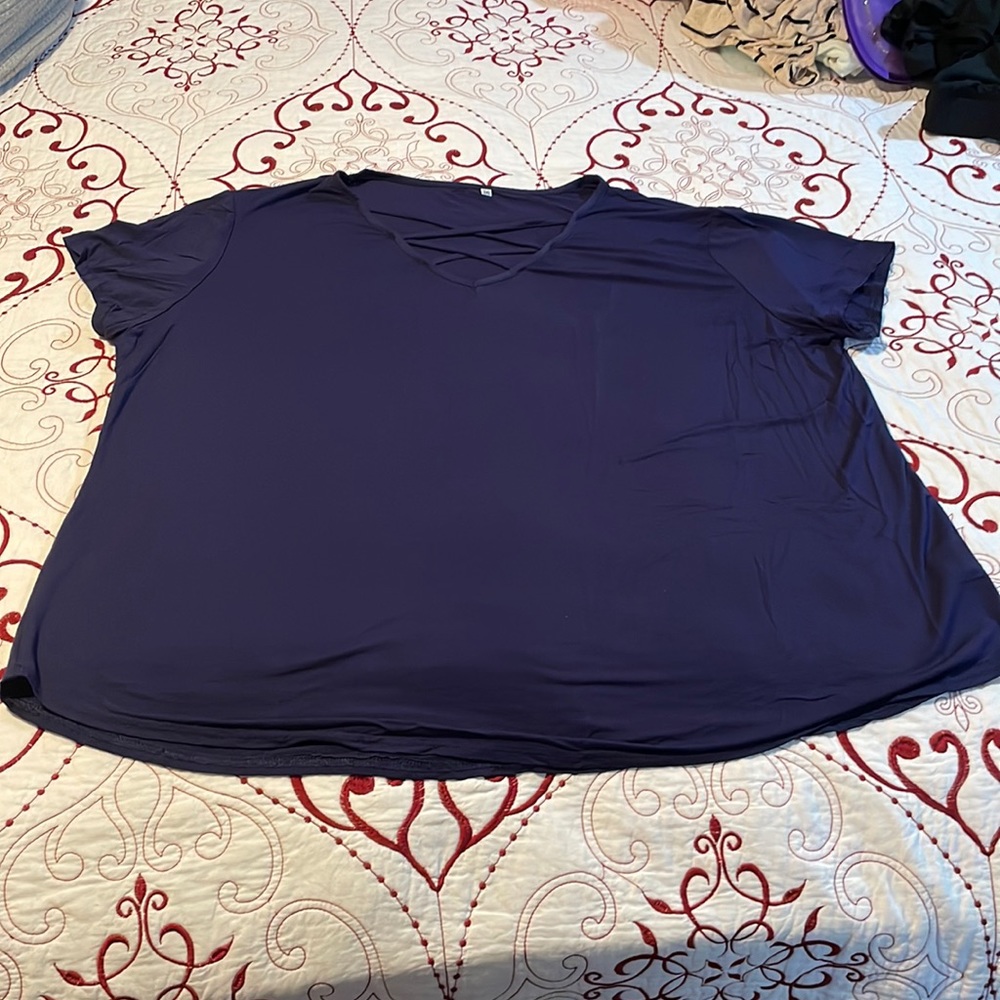 Navy short sleeve top